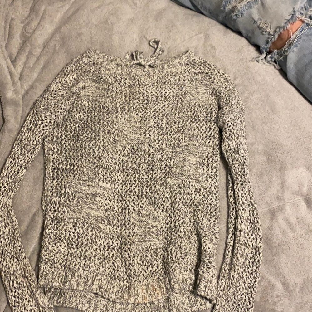 Hollister size xs sweater